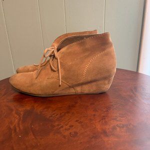 tan ankle boots